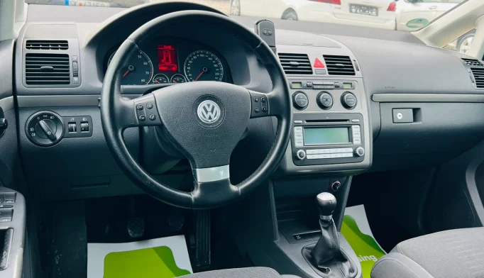 Volkswagen Touran  - 2006