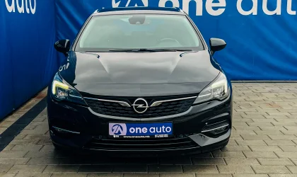 Opel Astra  - 2021