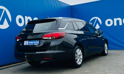 Opel Astra  - 2021
