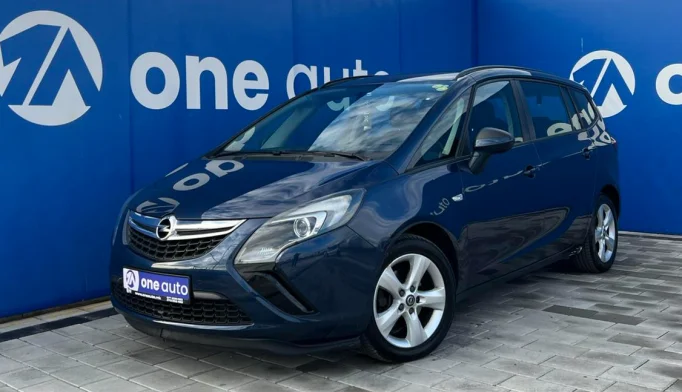 Opel Zafira Life  - 2011