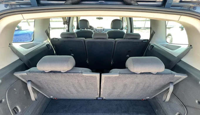 Opel Zafira Life  - 2011