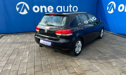 Volkswagen Golf  - 2009