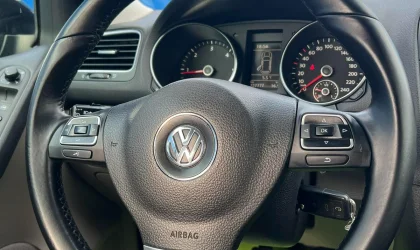 Volkswagen Golf  - 2009