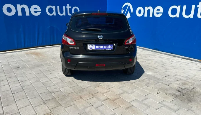 Nissan Qashqai  - 2010