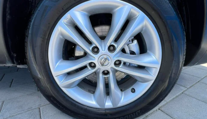 Nissan Qashqai  - 2010