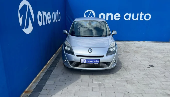 Renault Scenic  - 2011