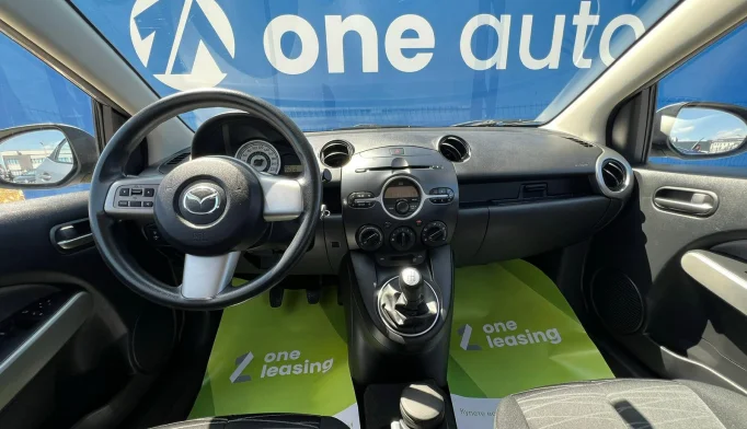 Mazda 2  - 2008