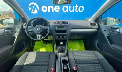 Volkswagen Golf  - 2009