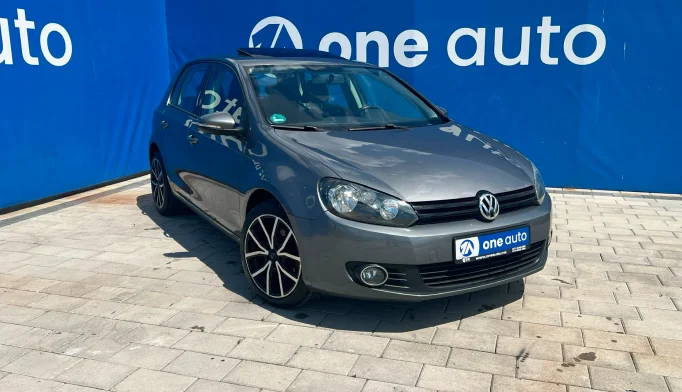 Volkswagen Golf  - 2009