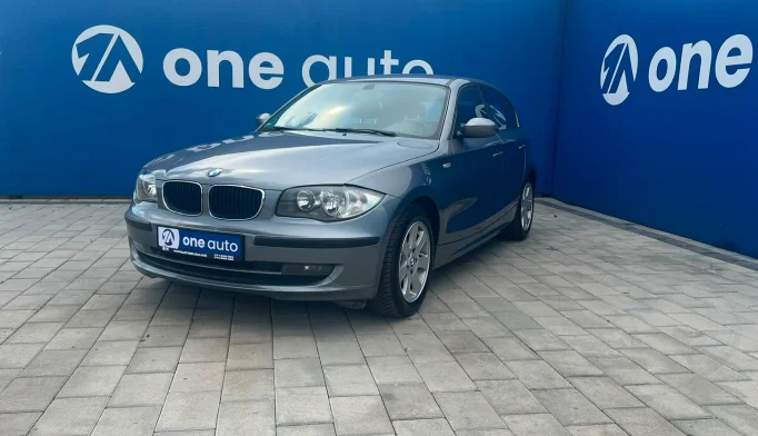 BMW 1 Series  - 2009
